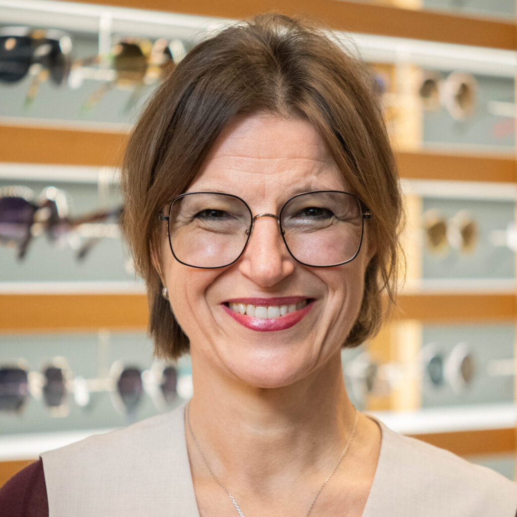 Marion Drobilich, Augenoptikermeisterin